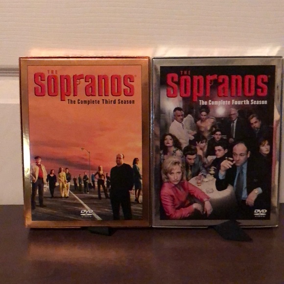 The Sopranos- Seasons 2 & 3 DVDs - Picture 2 of 6